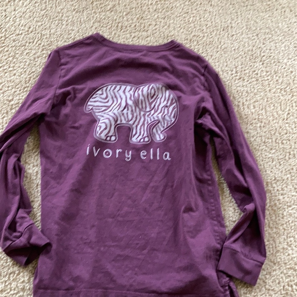 Ivory Ella size small long sleeve shirt